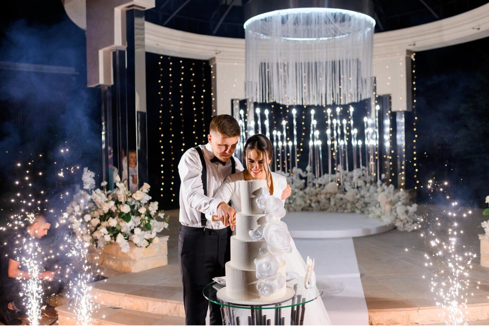 Top 10 Key Benefits of a Wedding Hall in Thane
